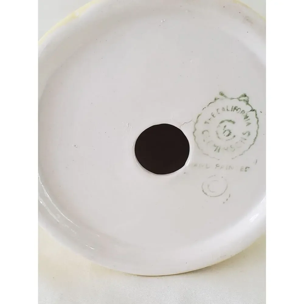 Vintage Cleminsons Pottery Katrina CLEANSER KATE Shaker Salt / Pepper Shaker